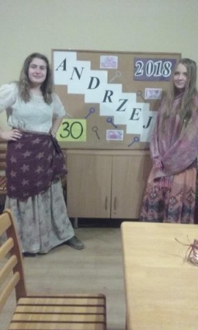 Wieczór wróżb andrzejkowych w Internacie.